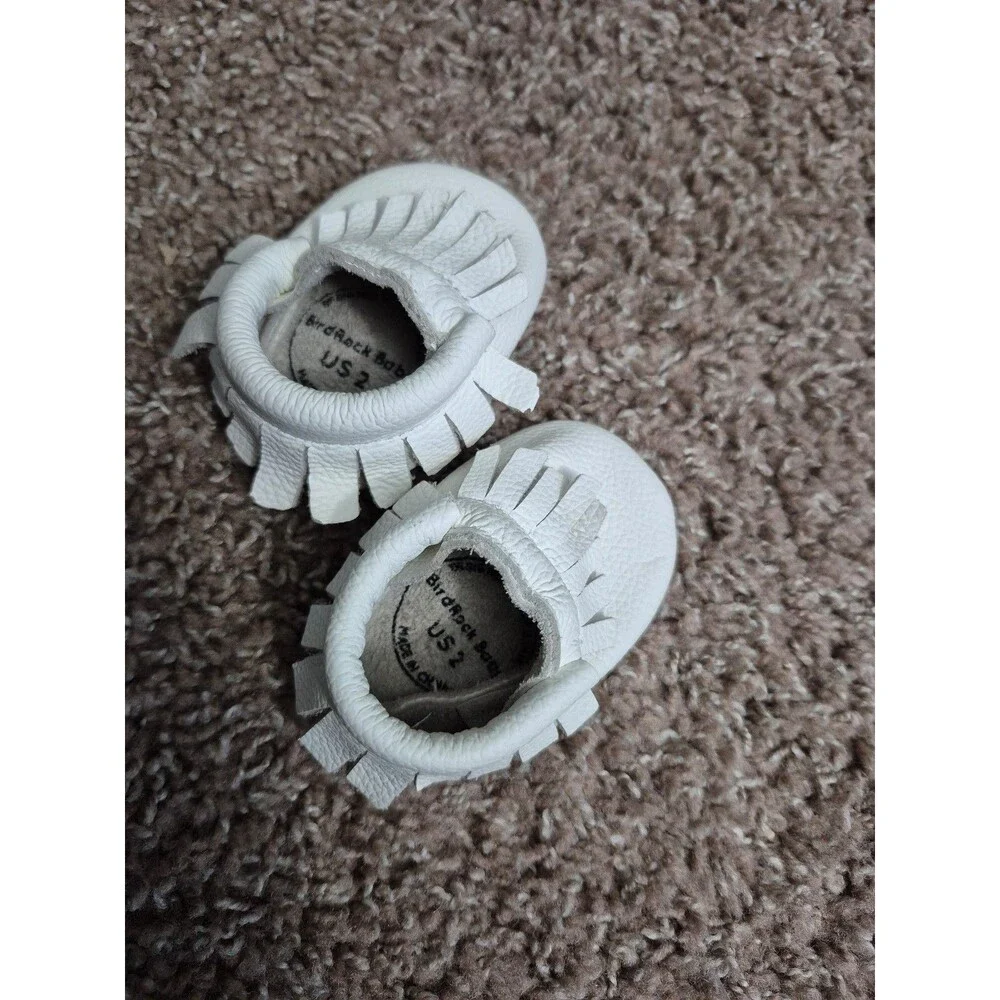 Birdrock baby infant leather moccasins size 2 - white